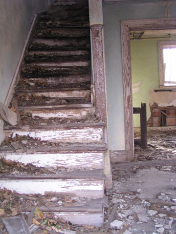 <p>Interior view of Building 107 taken in January 2007.</p>